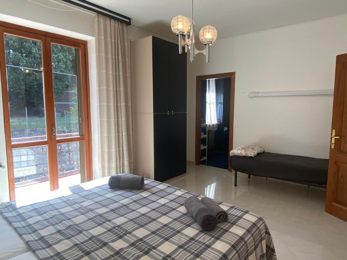 B&B Rox E Claudia Lugnola Zewnętrze zdjęcie